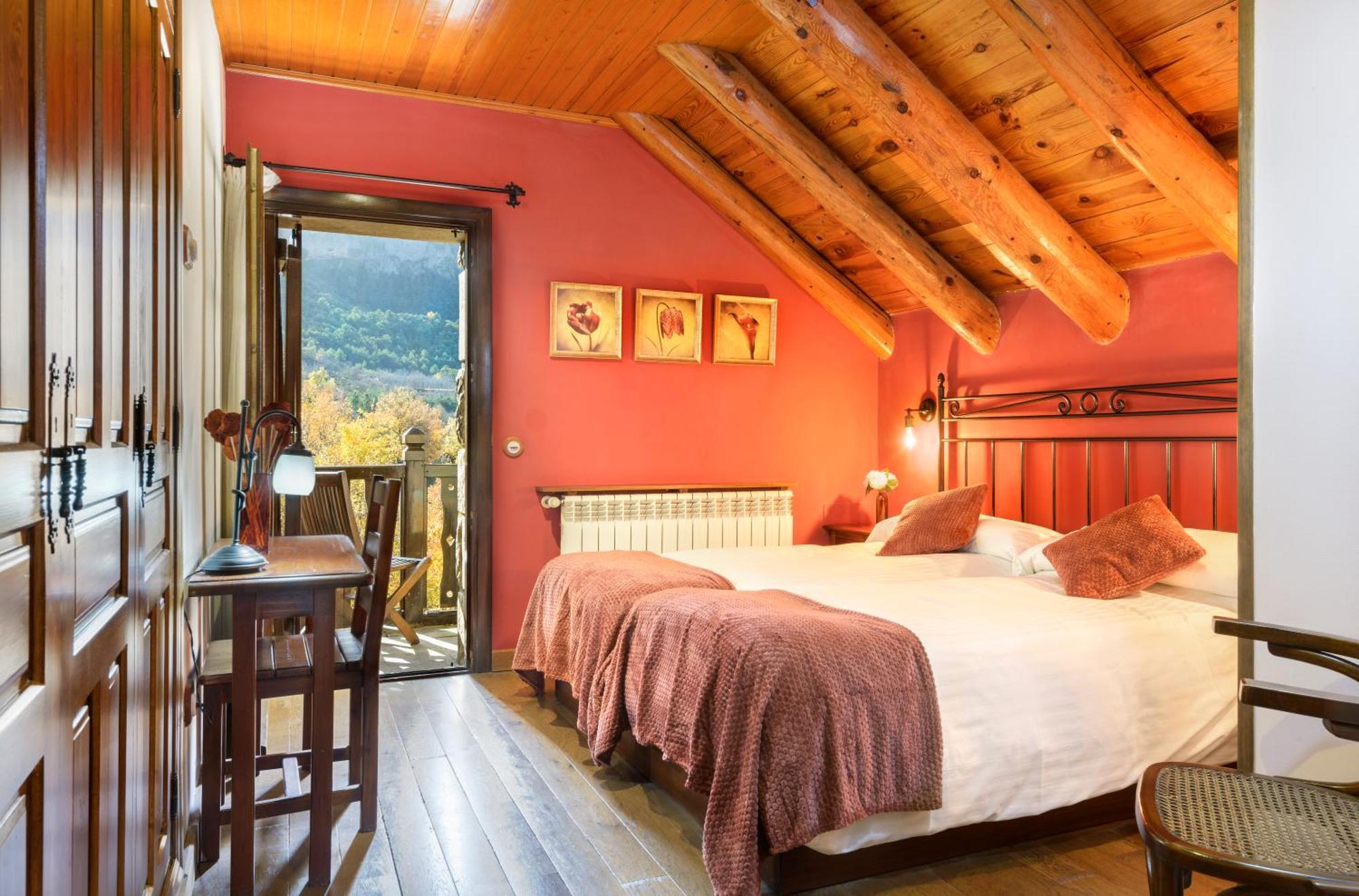 Hotel Rural El Mirador De Los Pirineos Santa Cruz de la Serós Exteriér fotografie